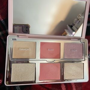 Natasha. Denona Blush Palette